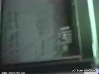 Sledovanie kamera filmovanie párov autobus porno